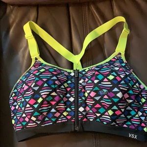 Victoria Secret sports bra